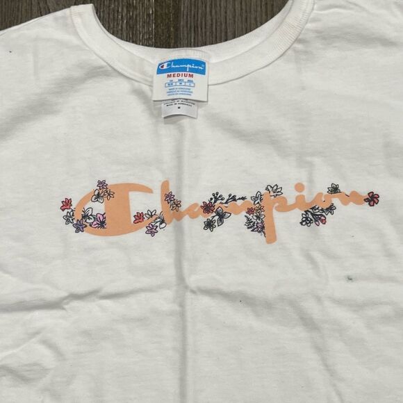 NWT Champion White Floral Graphic Crop Top - Size M - Picture 2 of 5